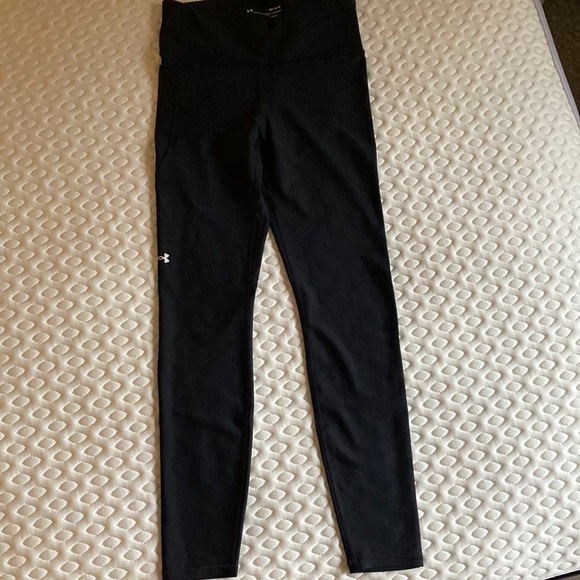 Under Armour Pants - Under Armour heatgear high rise legging
